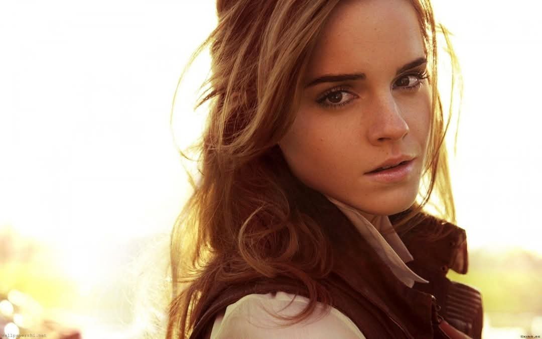cTVMvsl6 Emma Watson 04.jpg